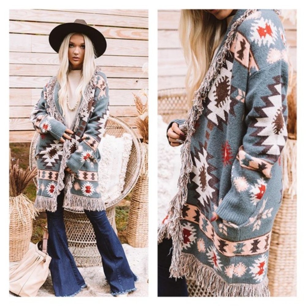 New Cowichan Print Blanket Western Fringe Cardigan Sweater - Picture 3 of 10